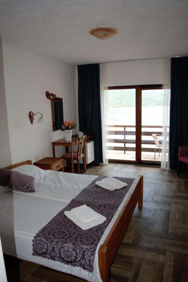 Villa Scandik Ohrid Ngoại thất bức ảnh